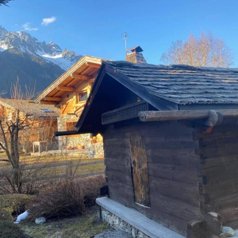 Authentic Chalet in Chamonix-Mont-Blanc - Chalet - 41