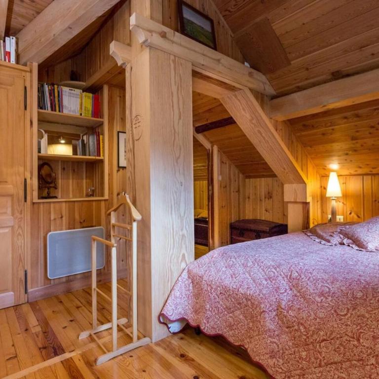 Authentic Chalet in Chamonix-Mont-Blanc - Chalet - 53
