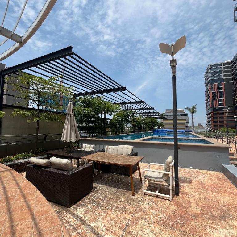 Gran departamento con alberca en la Americana, zona Chapultepec Guadalajara - Apartment mit 2 Schlafzimmern und Stadtblick - 46