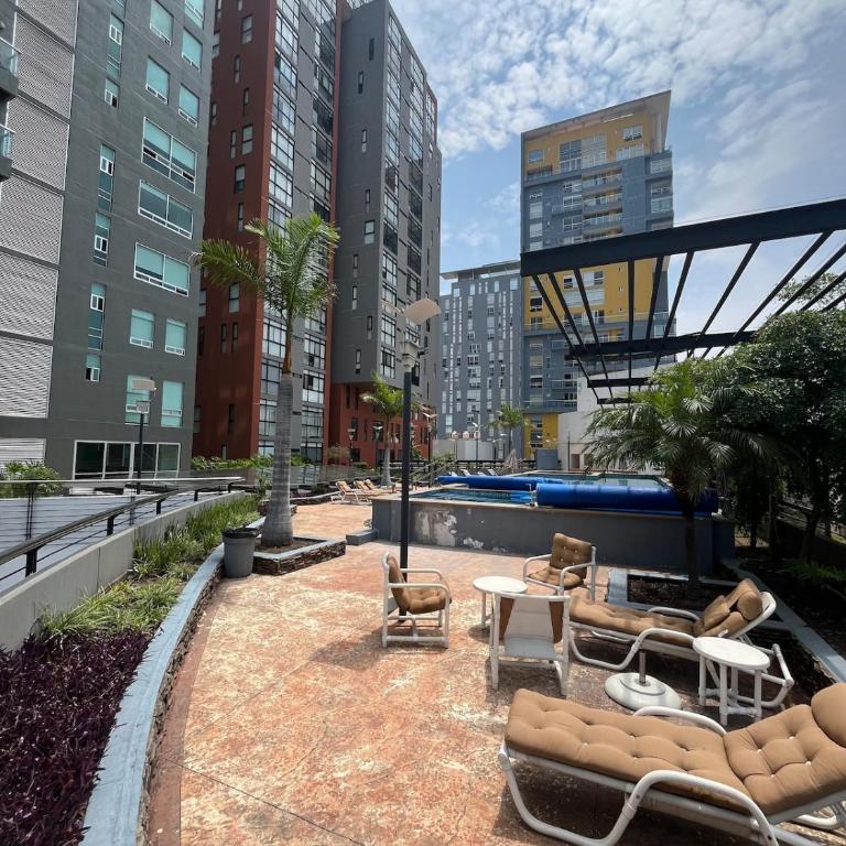 Gran departamento con alberca en la Americana, zona Chapultepec Guadalajara - Apartment mit 2 Schlafzimmern und Stadtblick - 48