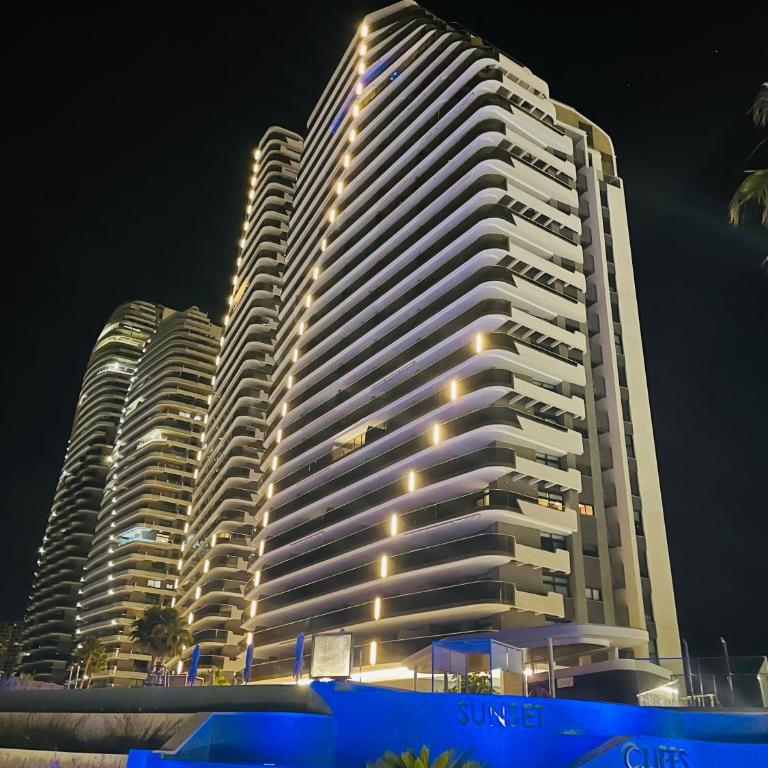 Sunset Cliffs - Vida de Luxury - Apartamento de 3 dormitorios - 42