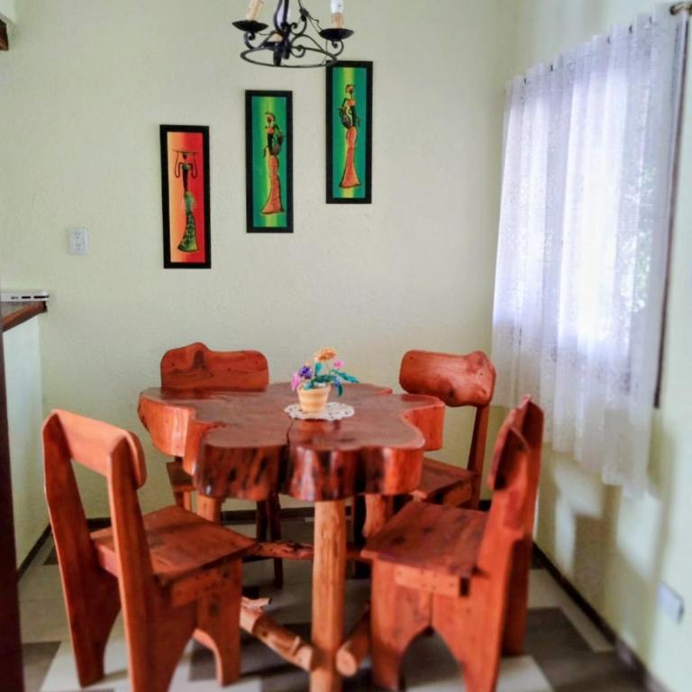UBUNTU - One-Bedroom House - 1