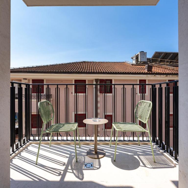Hotel Madeira - Standard Doppel-/Zweibettzimmer mit Balkon - 10
