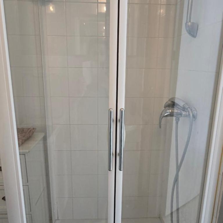 Immense toit terasse et son studio 23m2 - Appartement 1 Chambre - 14