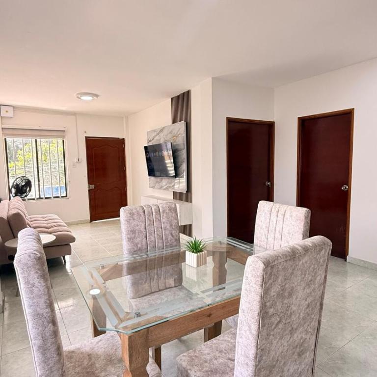 Spacious and comfortable apartment near the center and the airport - Two-Bedroom Apartment - 17
