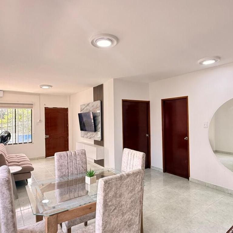Spacious and comfortable apartment near the center and the airport - Two-Bedroom Apartment - 31