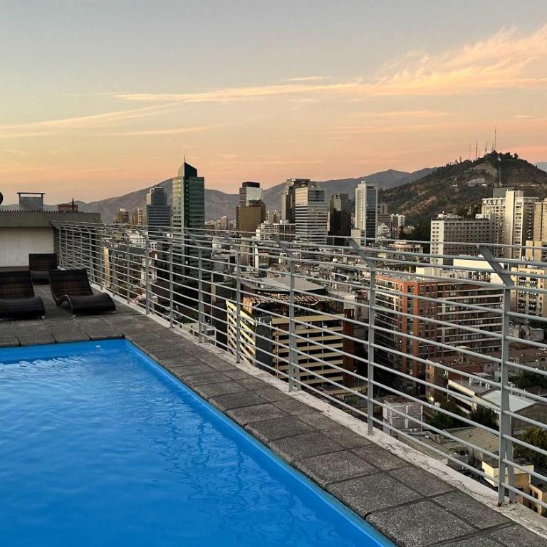 Modern Urban Loft - City Views - Loft - 12