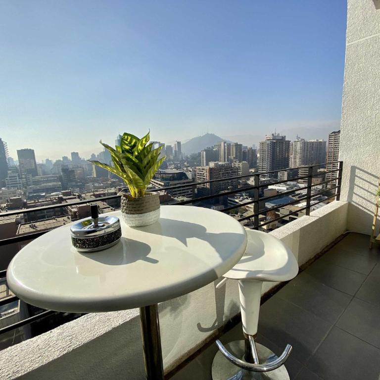 Modern Urban Loft - City Views - Loft - 24