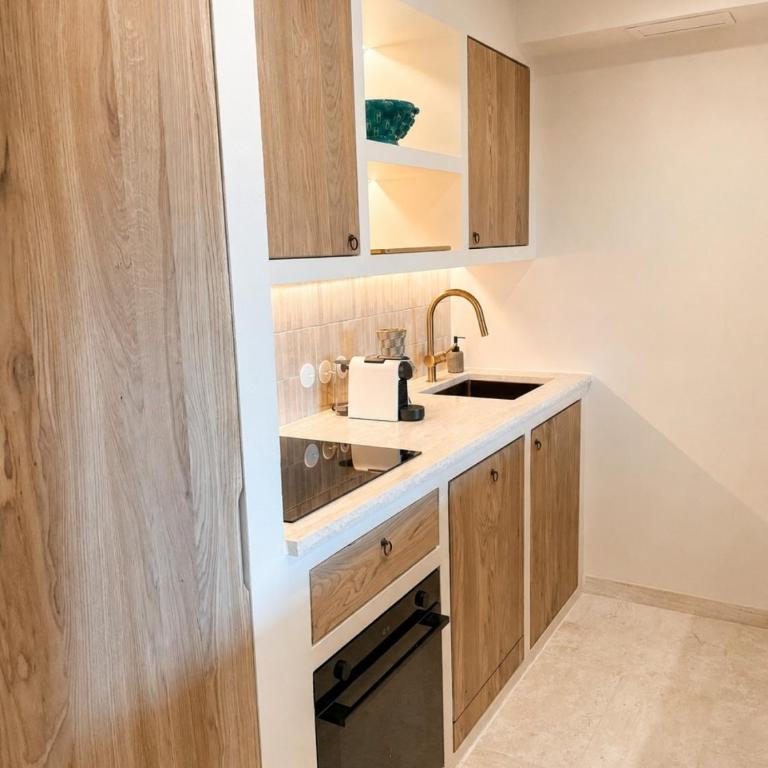 Sunset Suite Sardinia - Appartamento con 2 Camere da Letto, Terrazza e Vista Mare - 4