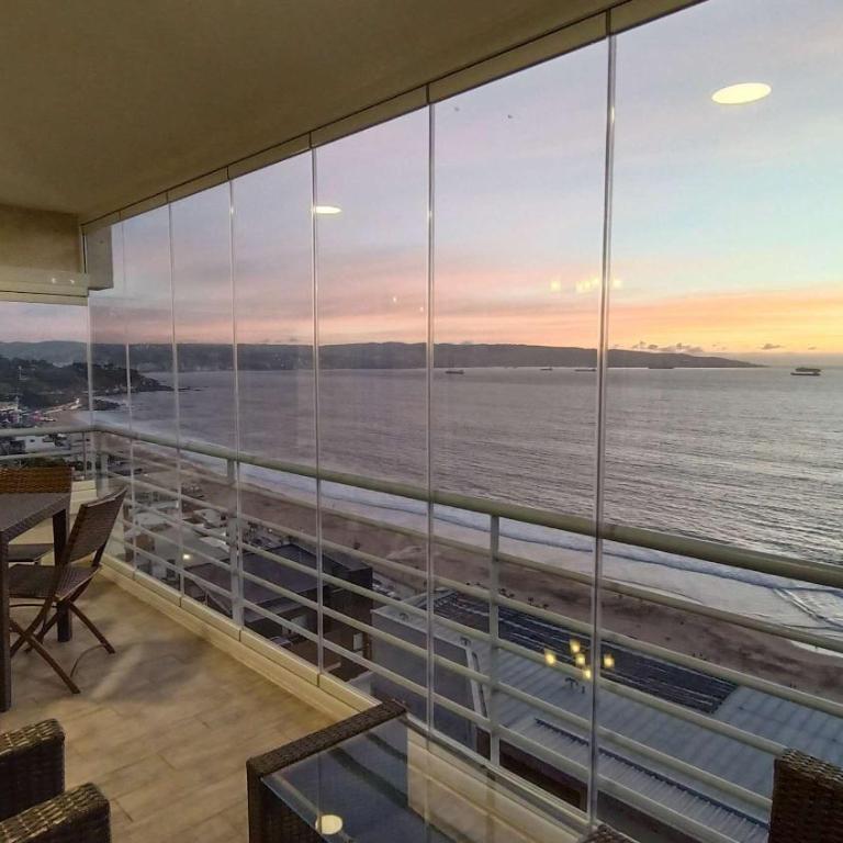 BUHO Urbano Familiar Bellavista Parking Washer - Apartamento con vistas al mar - 2
