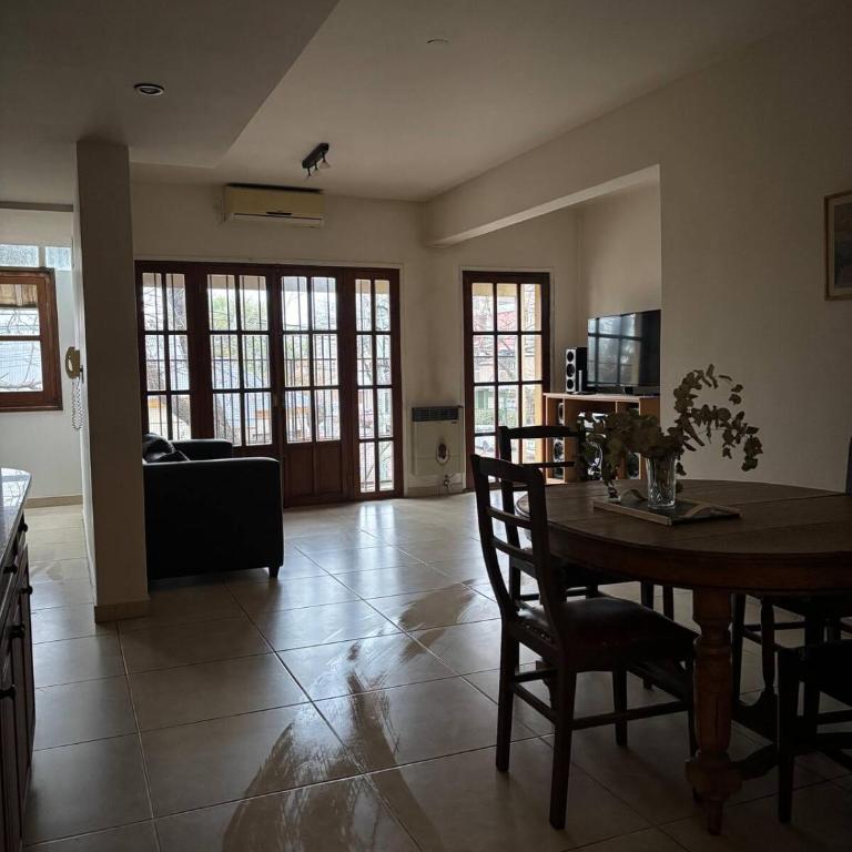Alojamientos Bragado - Apartamento de 2 dormitorios - 1