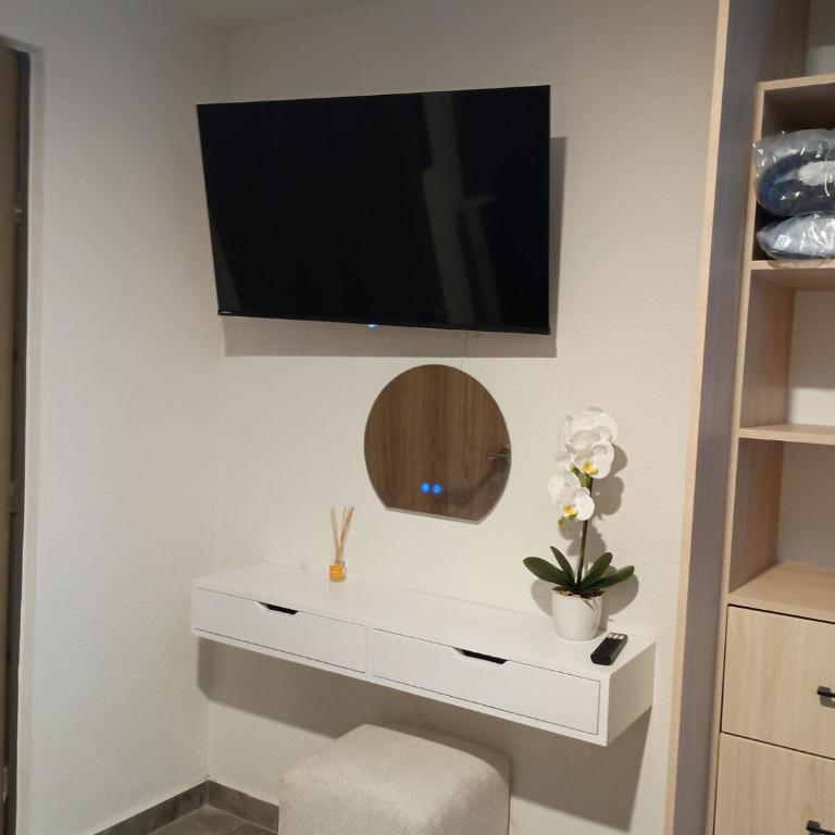 Apartment in the Heart of Tlaquepaque with Pool 6 persons - Apartment mit 3 Schlafzimmern - 12