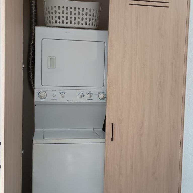 Apartment in the Heart of Tlaquepaque with Pool 6 persons - Apartment mit 3 Schlafzimmern - 48