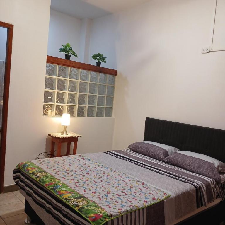 Habitacion premium 1B - Maynas100 -Moderna en el centro - Habitación Doble Deluxe - 1