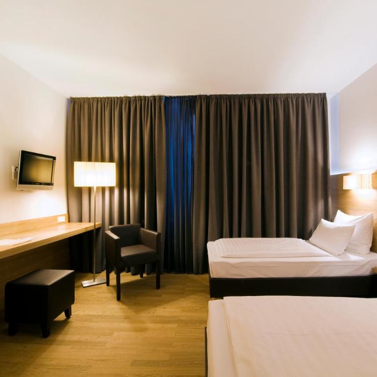 Hotel Thalmair - Standard Zweibettzimmer - 1
