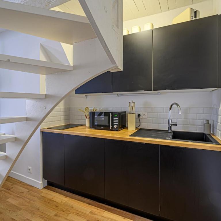 Duplex de Charme au Cœur Historique - Appartement 1 Chambre - 4