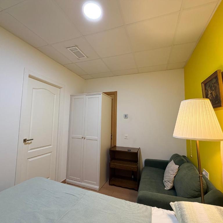 Mirador 2 del Mercado Central - habitacion con baño privado en el centro de la Ciudad Vella - Gemischter Schlafsaal - 7