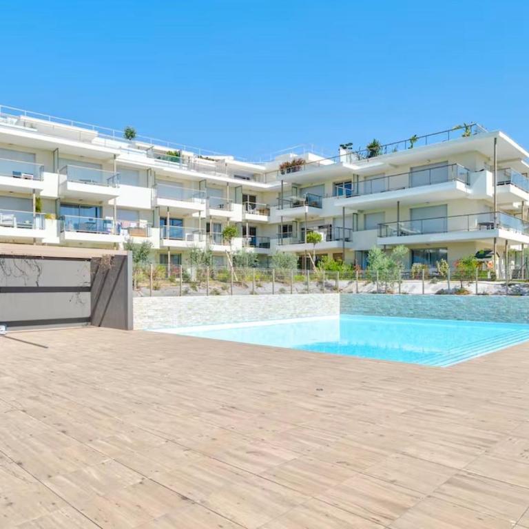 Private Garden Riviera Escape, Pool, Near Beach & Antibes - Appartement 1 Chambre - 8