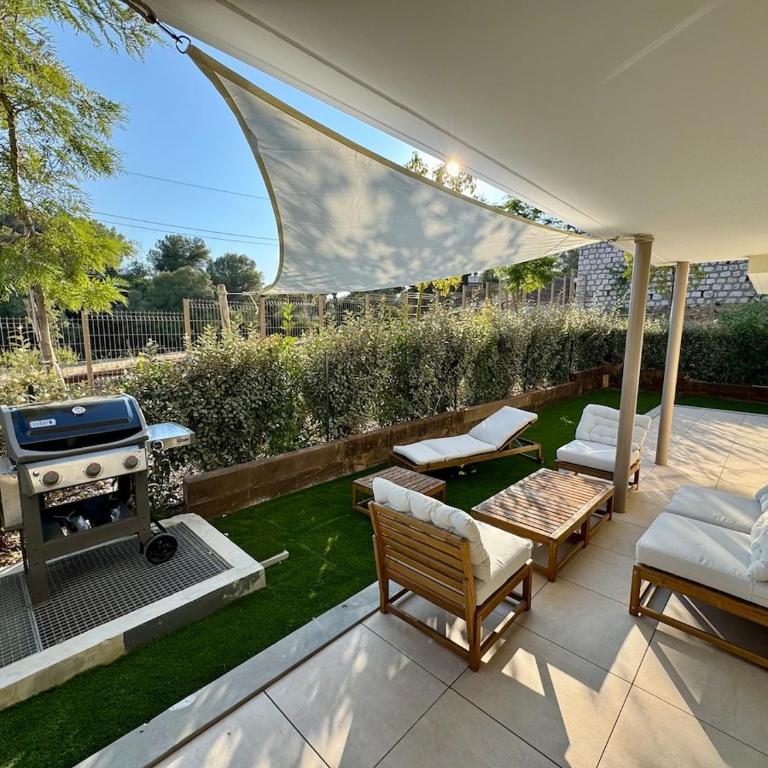 Private Garden Riviera Escape, Pool, Near Beach & Antibes - Appartement 1 Chambre - 10