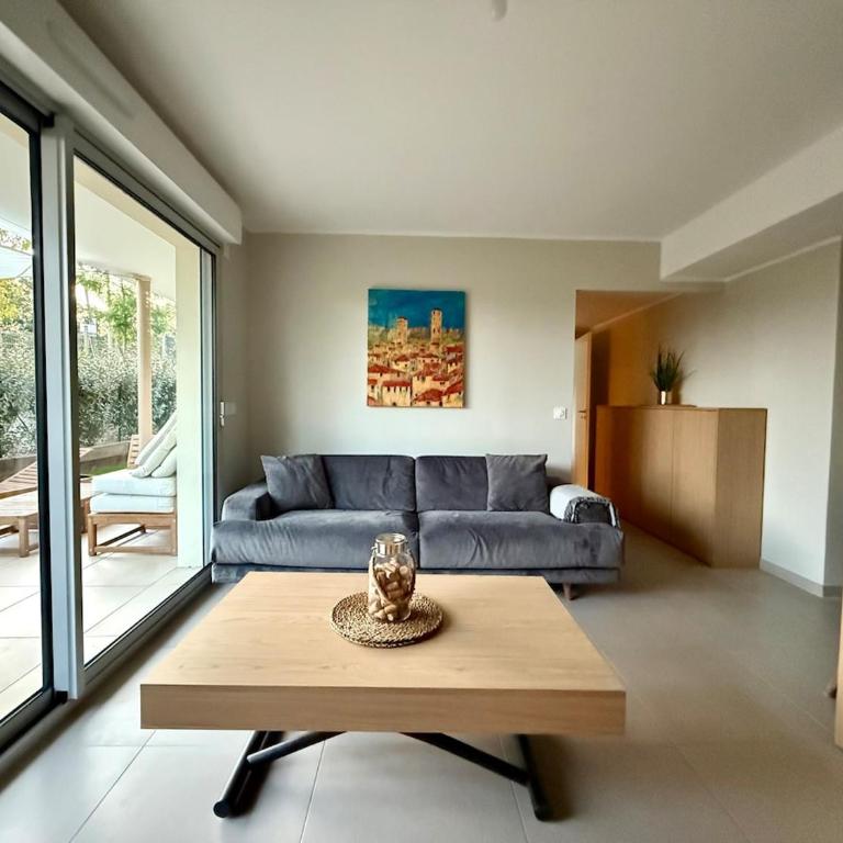 Private Garden Riviera Escape, Pool, Near Beach & Antibes - Appartement 1 Chambre - 17