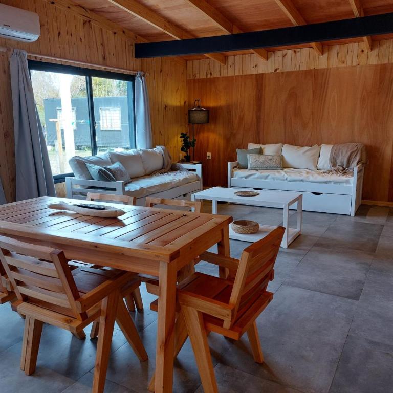 Madera y sal Cabañas piriapolis - Casa - 13