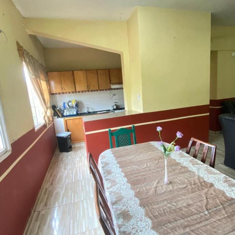 Hostel KoePora Nuevo amanecer - Apartamento Familiar de 2 dormitorios con vistas - 15