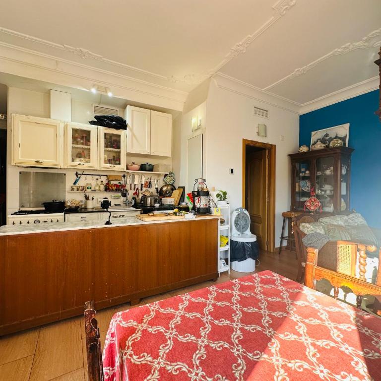 Mirador 2 del Mercado Central - habitacion con baño privado en el centro de la Ciudad Vella - Doppelzimmer mit eigenem Bad - 17