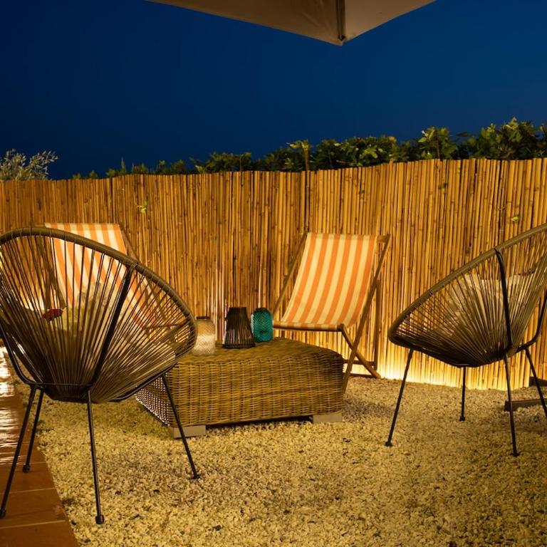 Villa tra gli ulivi - piscina e relax con vista sul mare - Villa - 46