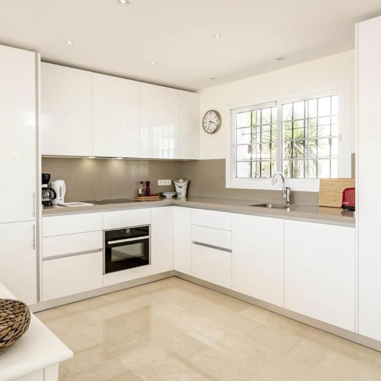 AP116 - Casa Aloha I by Roomservices - Apartamento - 19