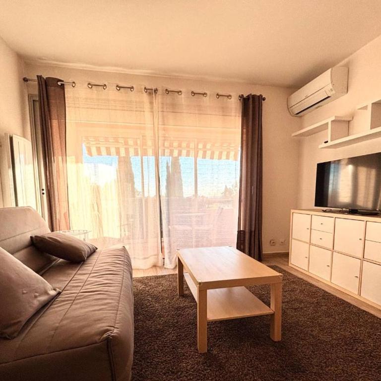 Studio moderne, clim, parking, vue mer - 3 pers. - FR-1-845-50 - Appartement - 8