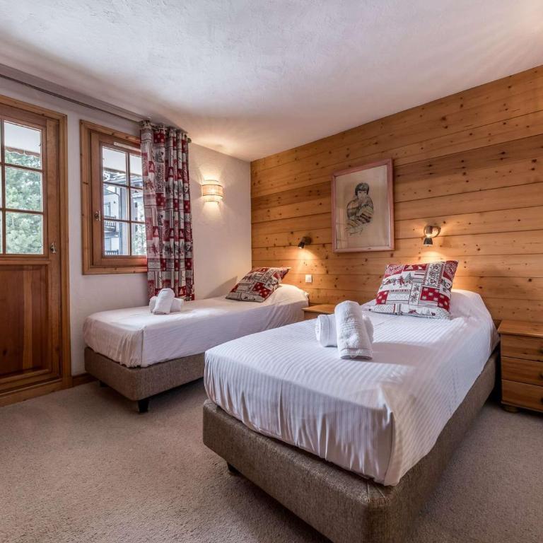 Chalet spacieux proche des pistes - 10 pers. - FR-1-631-266 - Chalet - 10