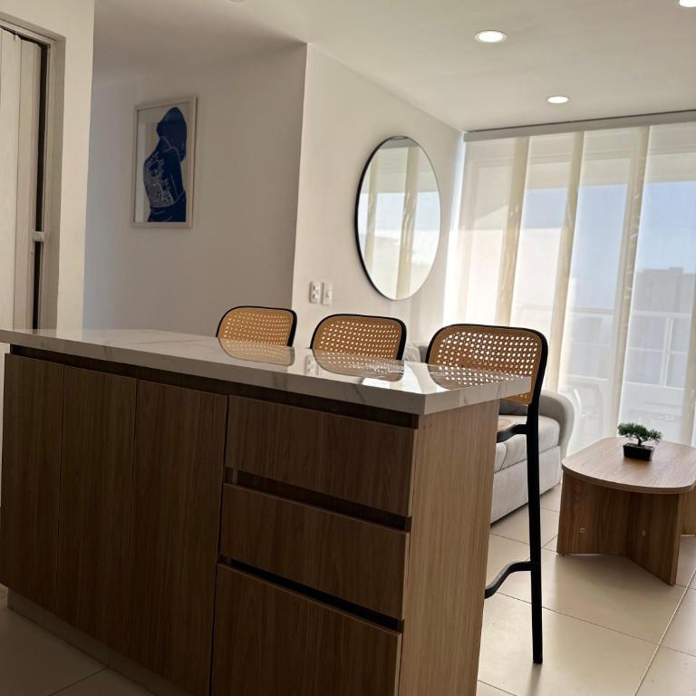 CONSTRUESCALA PM - Torre 811 - Three-Bedroom Deluxe Apartment - 10