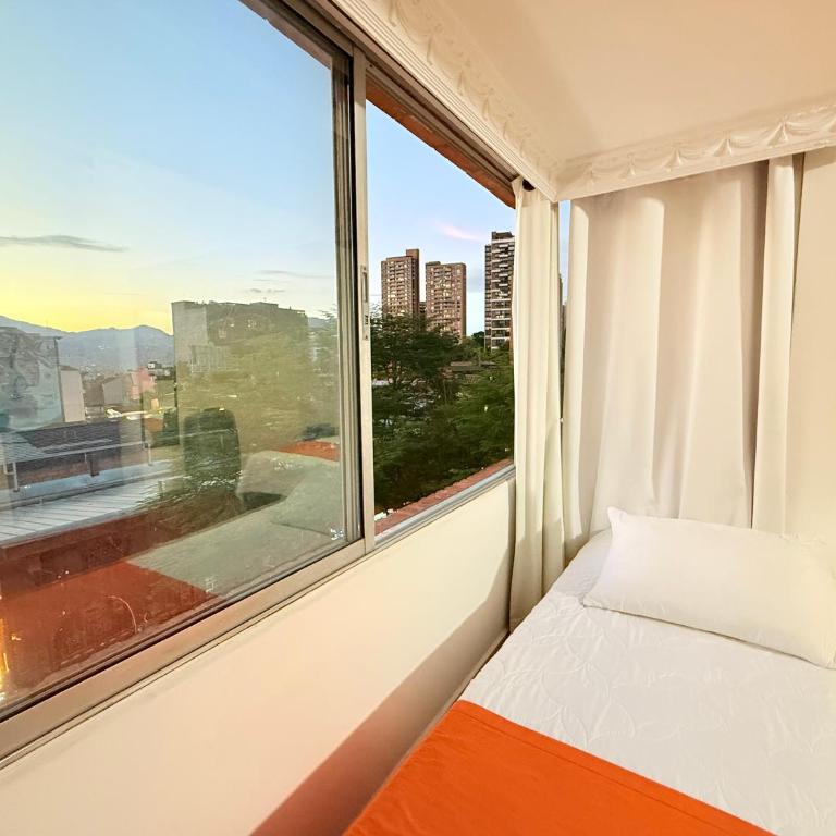 Hotel Lleras Premium #1 - Habitación Doble Estándar - 13