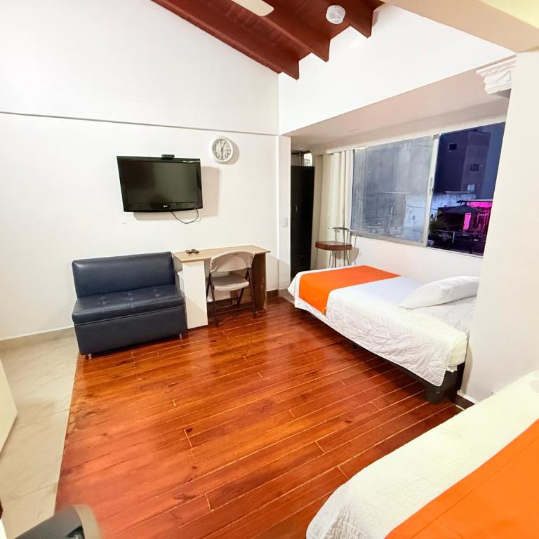 Hotel Lleras Premium #1 - Habitación Doble Estándar - 17