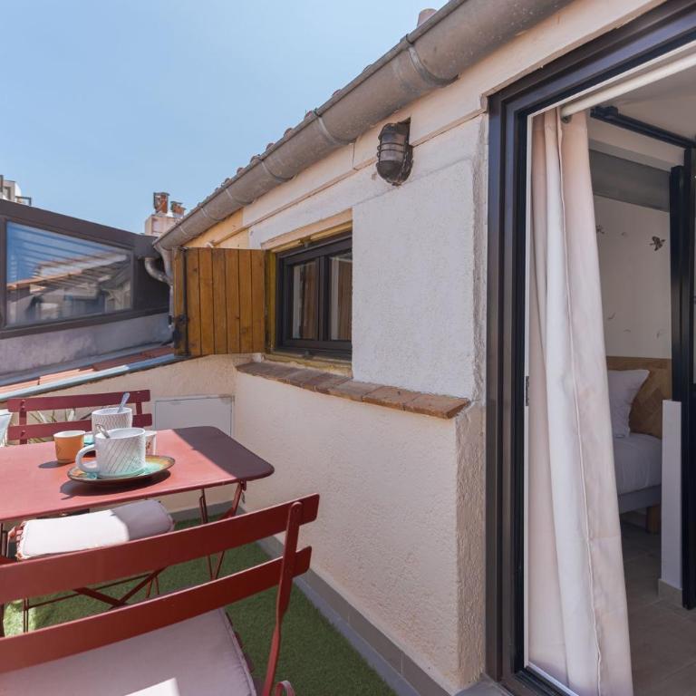 Studio Chanel - central, balcon, clim, proche Palais&Plages - Studio Standard - 7