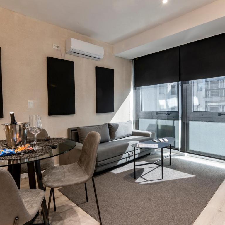 Comodidad y belleza, seguridad 24hs, céntrico, cochera, zona Galerías Pacífico y Obelisco - Apartamento de 1 dormitorio - 29