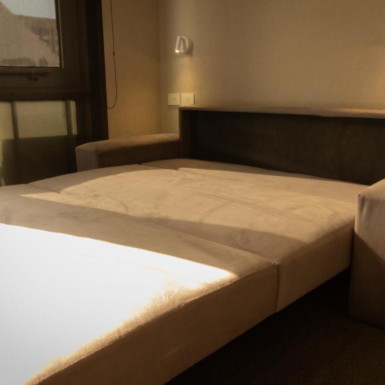 Comodidad y belleza, seguridad 24hs, céntrico, cochera, zona Galerías Pacífico y Obelisco - Apartamento de 1 dormitorio - 31