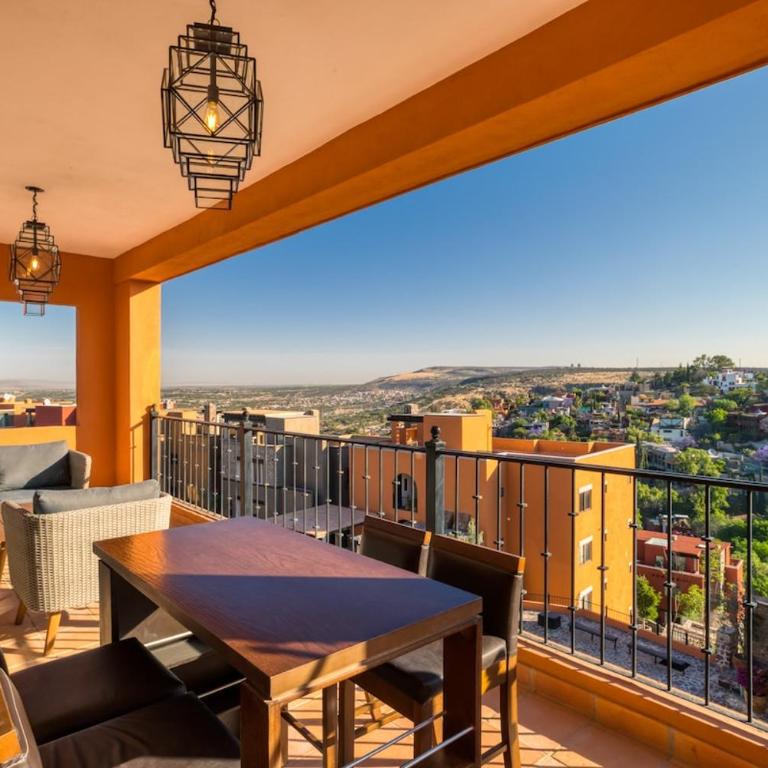 Sunrise Coffee, Sunset Wine in San Miguel - Haus mit 4 Schlafzimmern - 16