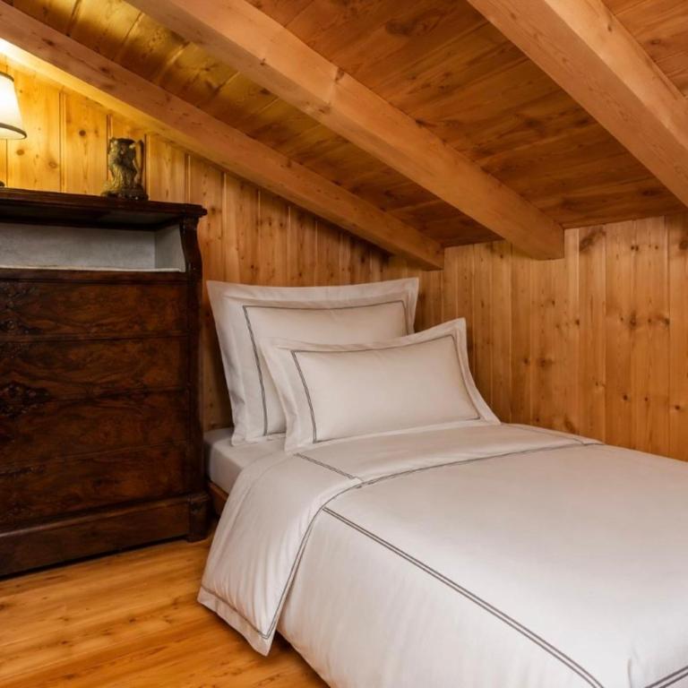 Authentic Chalet in Chamonix-Mont-Blanc - Chalet - 36