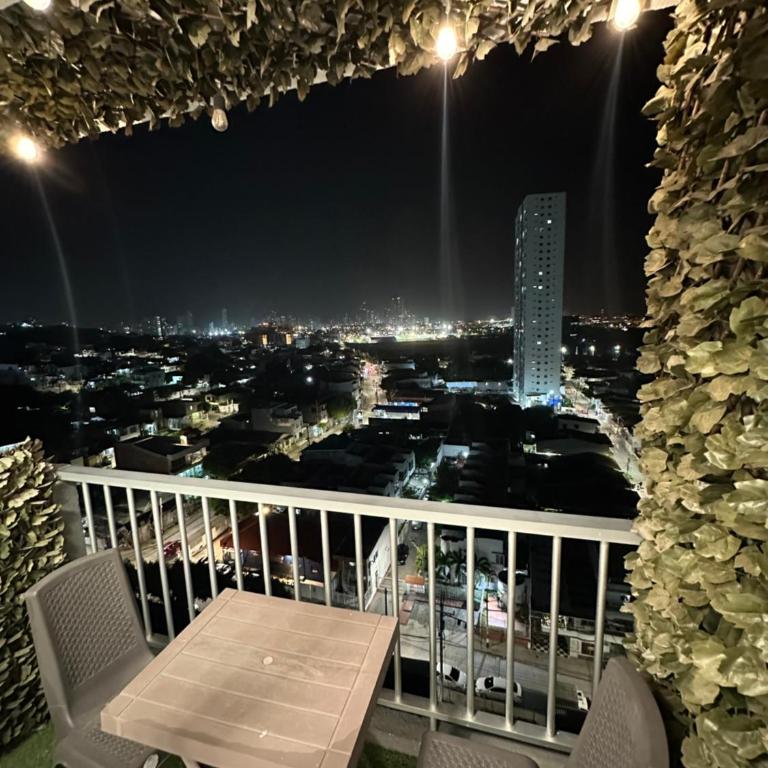 CONSTRUESCALA PM - Conjunto Residencial Entrelagos - Family Two-Bedroom Apartment with View - 3