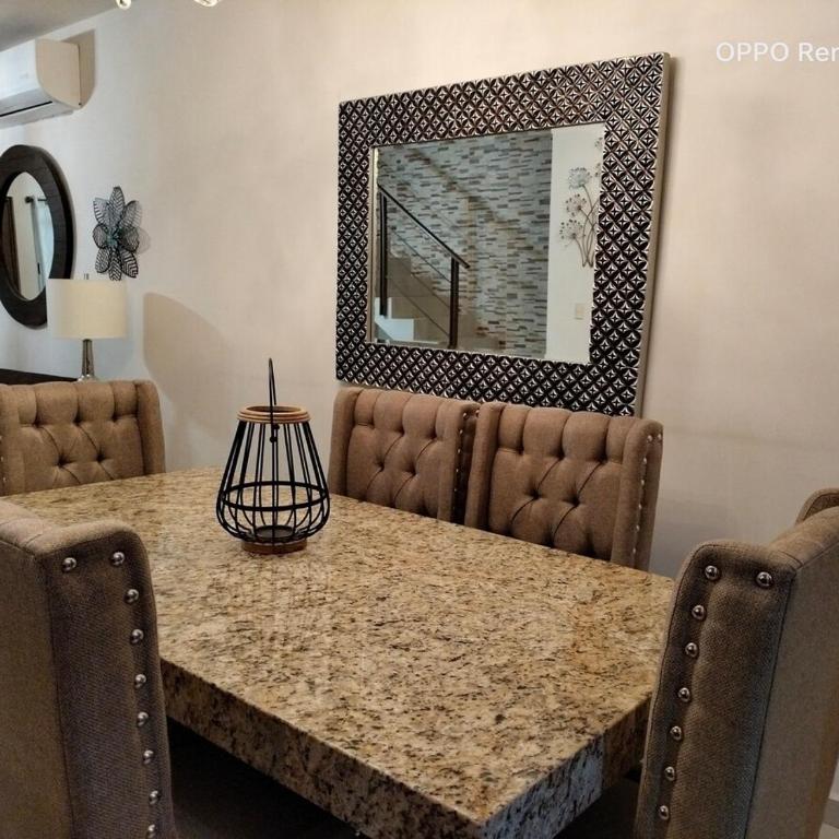Casa Ideal para Empresas y Familias - Casa de 3 dormitorios - 44