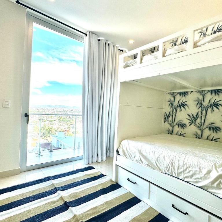 Departamento de lujo a pie de playa en zona dorada - Apartamento de 3 dormitorios - 2