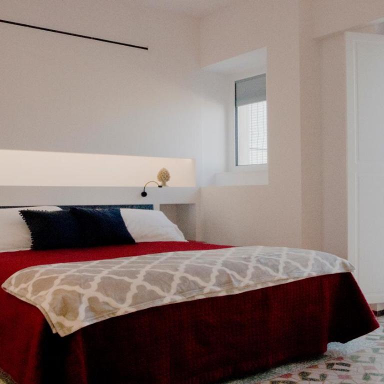 Limen Matera Guesthouse - Deluxe Double Room with Bath - 9