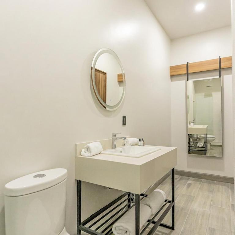 AUBE Hotel - Standard Zimmer mit Queensize-Bett - 2