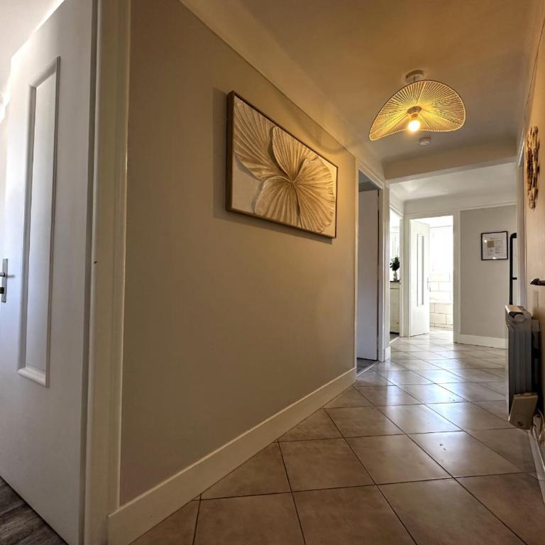 Appartement T5 lumineux proche stations de ski - 2 places de parking privé - Appartement - 5