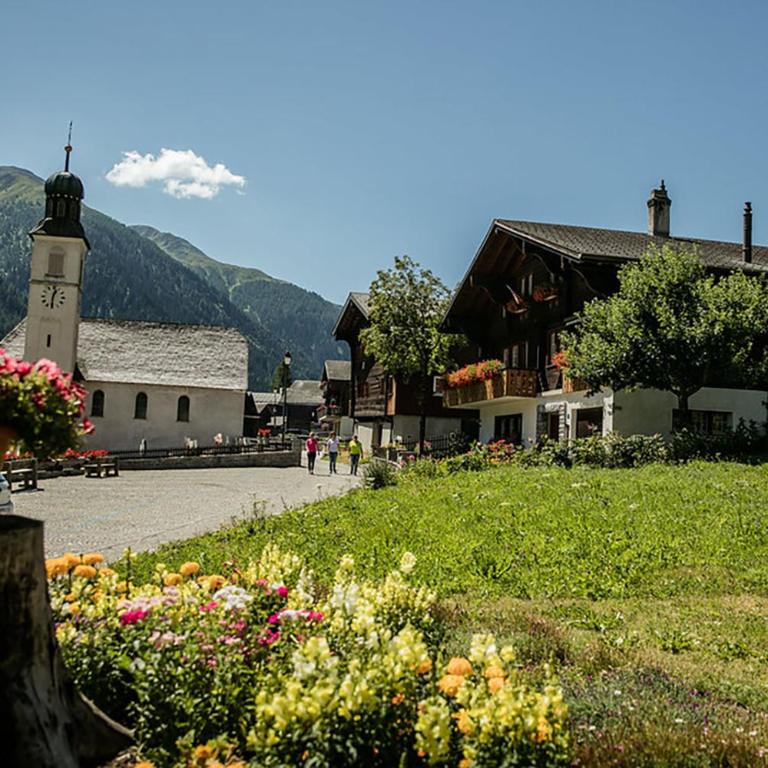 Chalet Nufenen - Two-Bedroom Chalet - 33