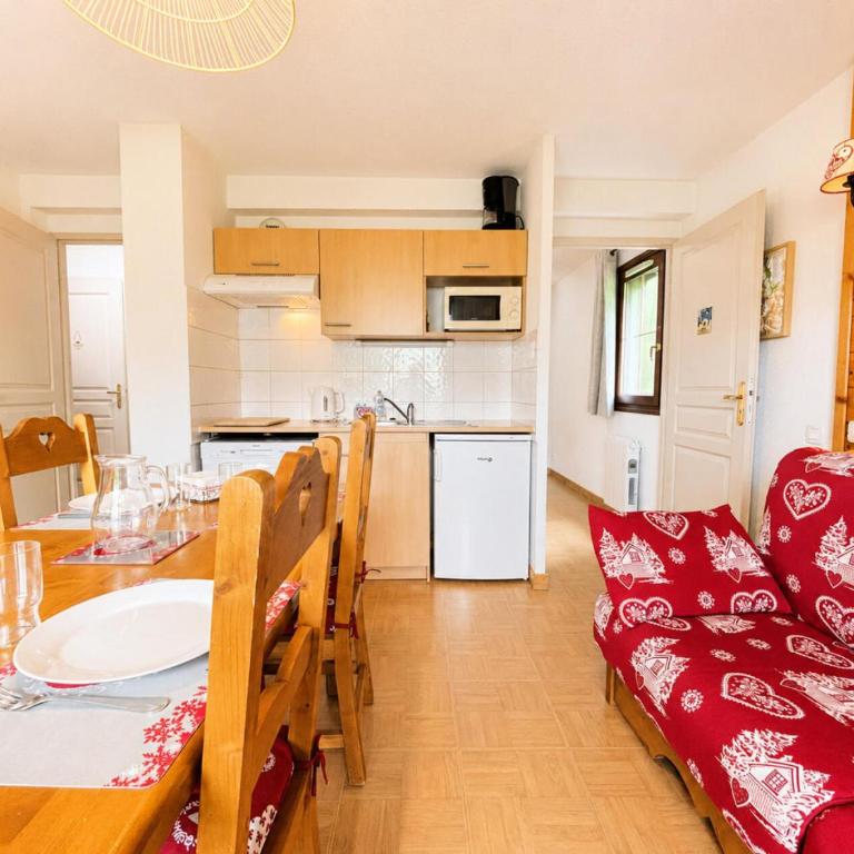 Les Chalets Des Evettes - Résidence avec piscine au pied des pistes MAE-4911 - Appartement - 1