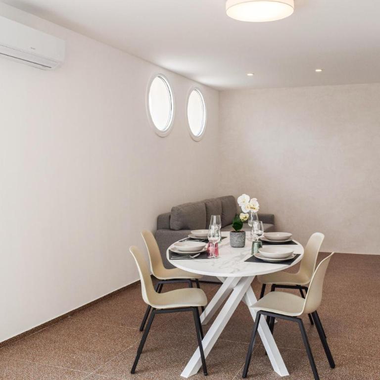 Amazing Home In Marina Di Ragusa - Casa a Schiera con 2 Camere da Letto - 2