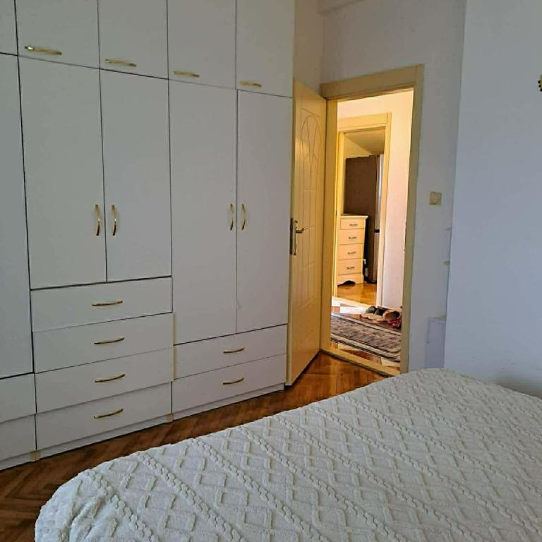 Cozy apartment - Apartman sa 3 Spavaće Sobe i Pogledom - 12