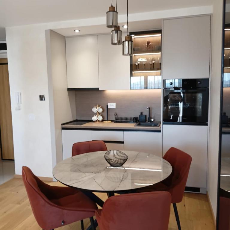 Vista Premium Apartment - Center Zlatibor- Lake View & Garage - Apartment mit 1 Schlafzimmer und Seeblick - 3